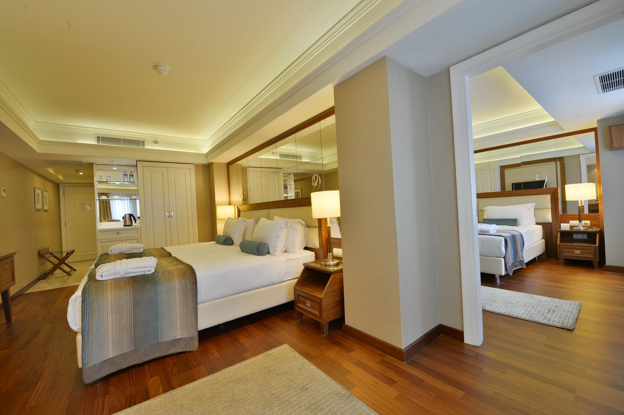 มาริโกลด์ เทอร์มอล แอนด์ สปา โฮเต็ล Hotel บูร์ซา ภายนอก รูปภาพ